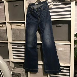 Gina Bell bottoms jeans size 27